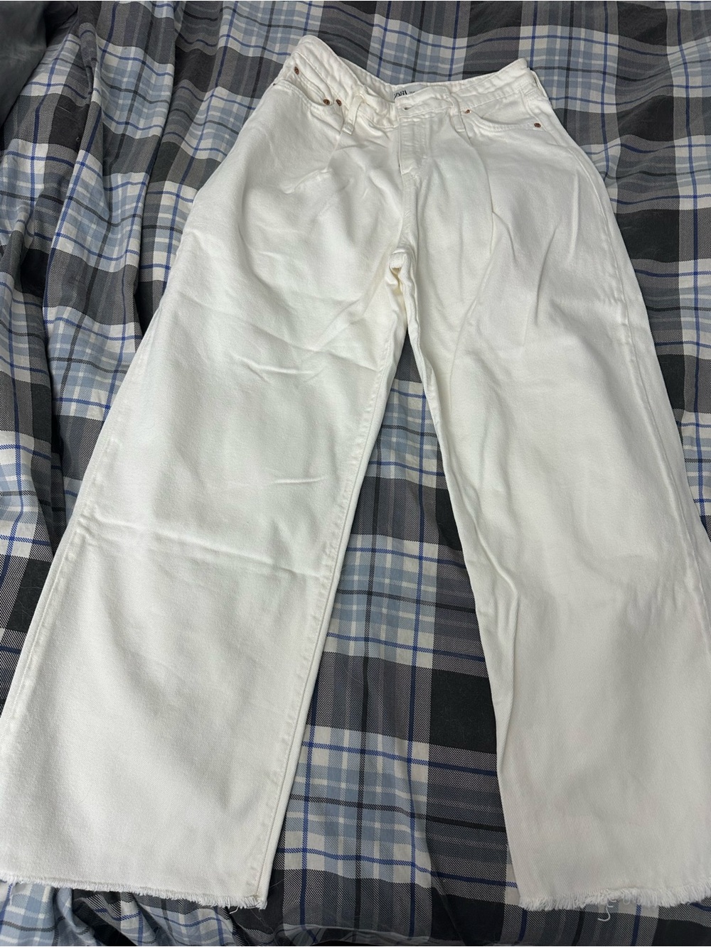 Zara White Wide-Leg Jeans